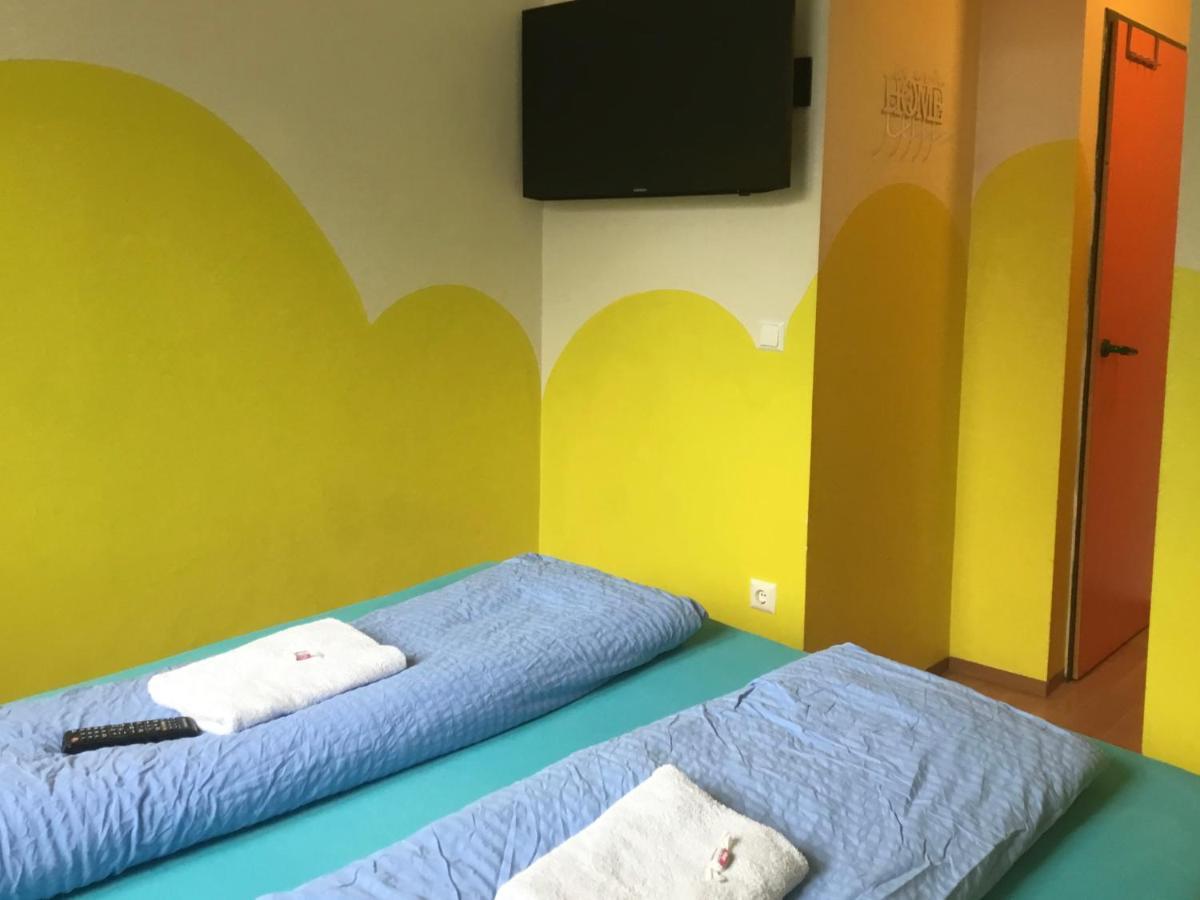 Junges Hotel Мельк Екстер'єр фото